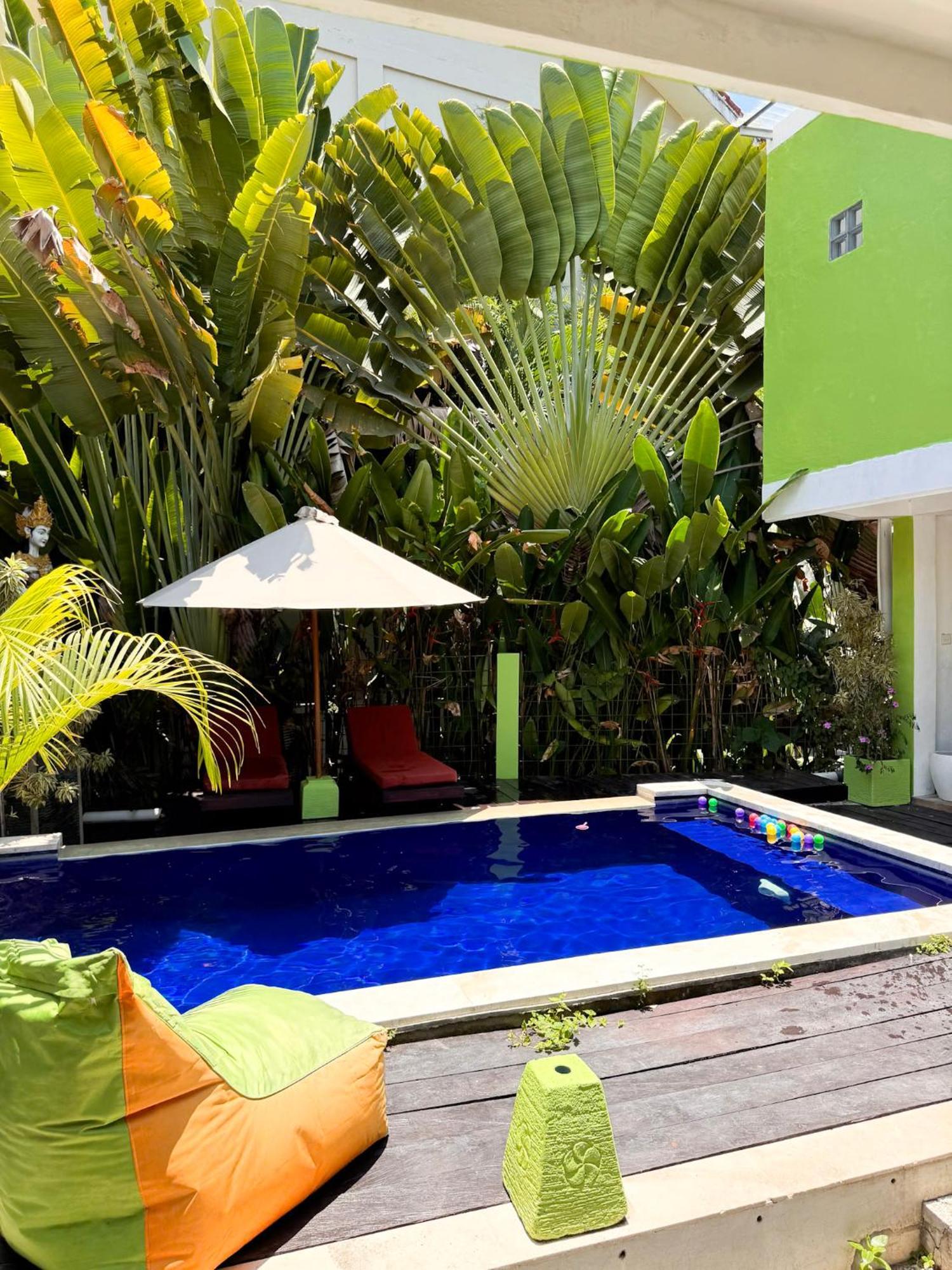 Urban Jungle Beach House Canggu Exteriér fotografie